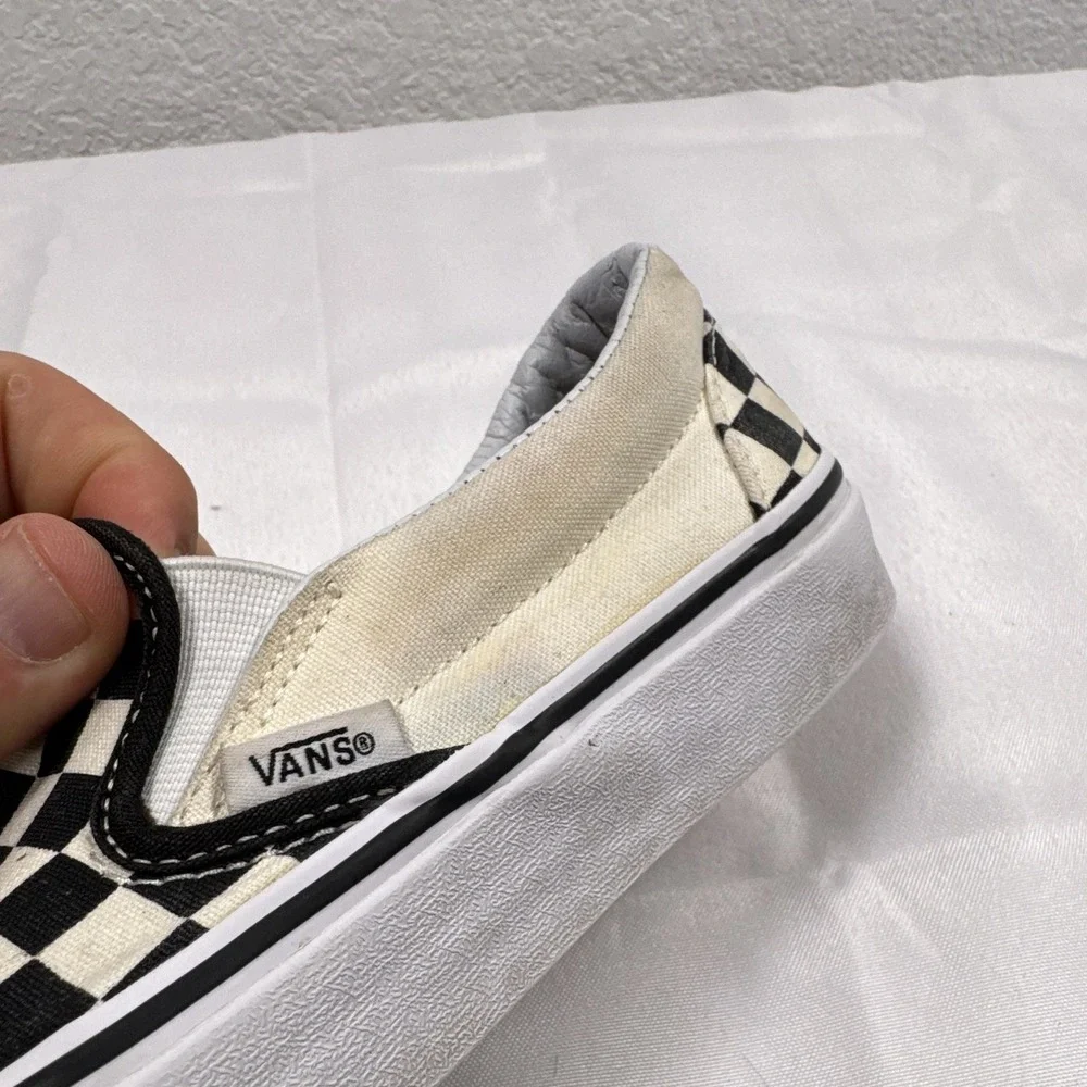VANS Classic Slip-On Checkerboard Canvas Slip-On Black/White Men's US 7